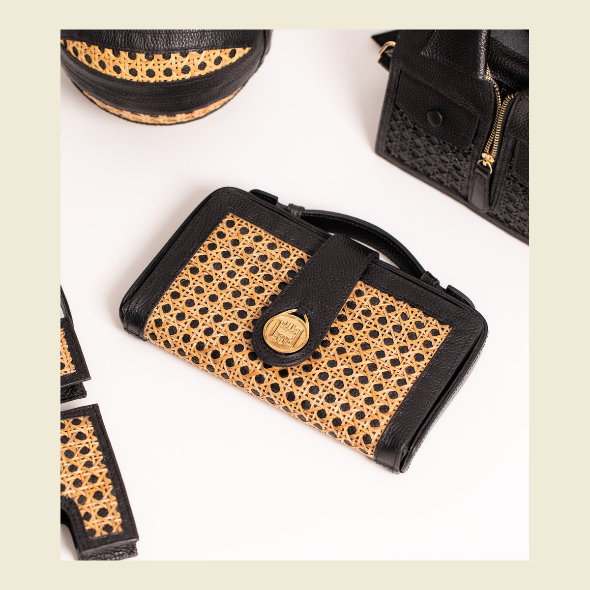 Solihiya Clutch Bag