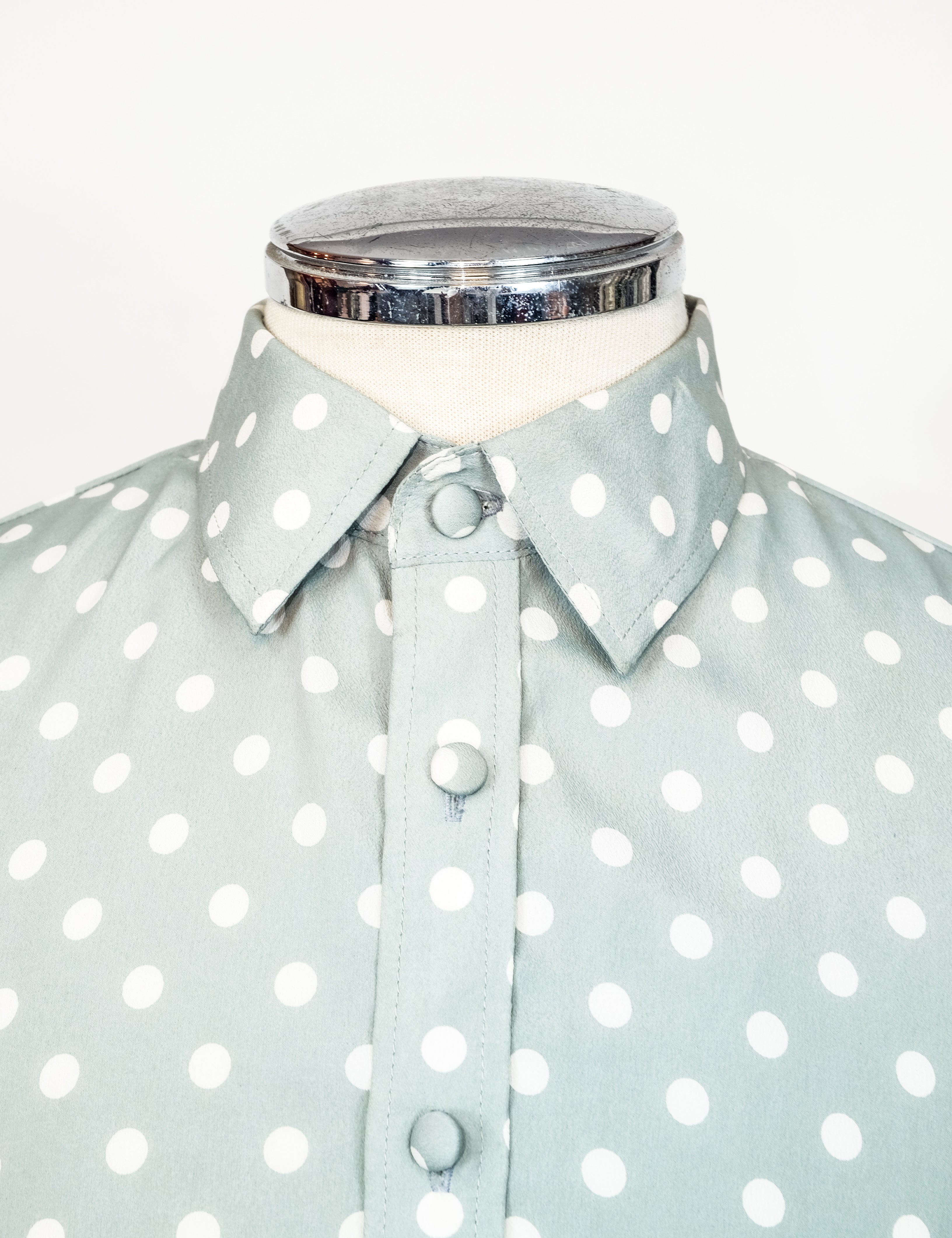 SageGreenPolkaDots_2_5d6c0c87-562f-4937-96c3-d671ea8d899a.jpg