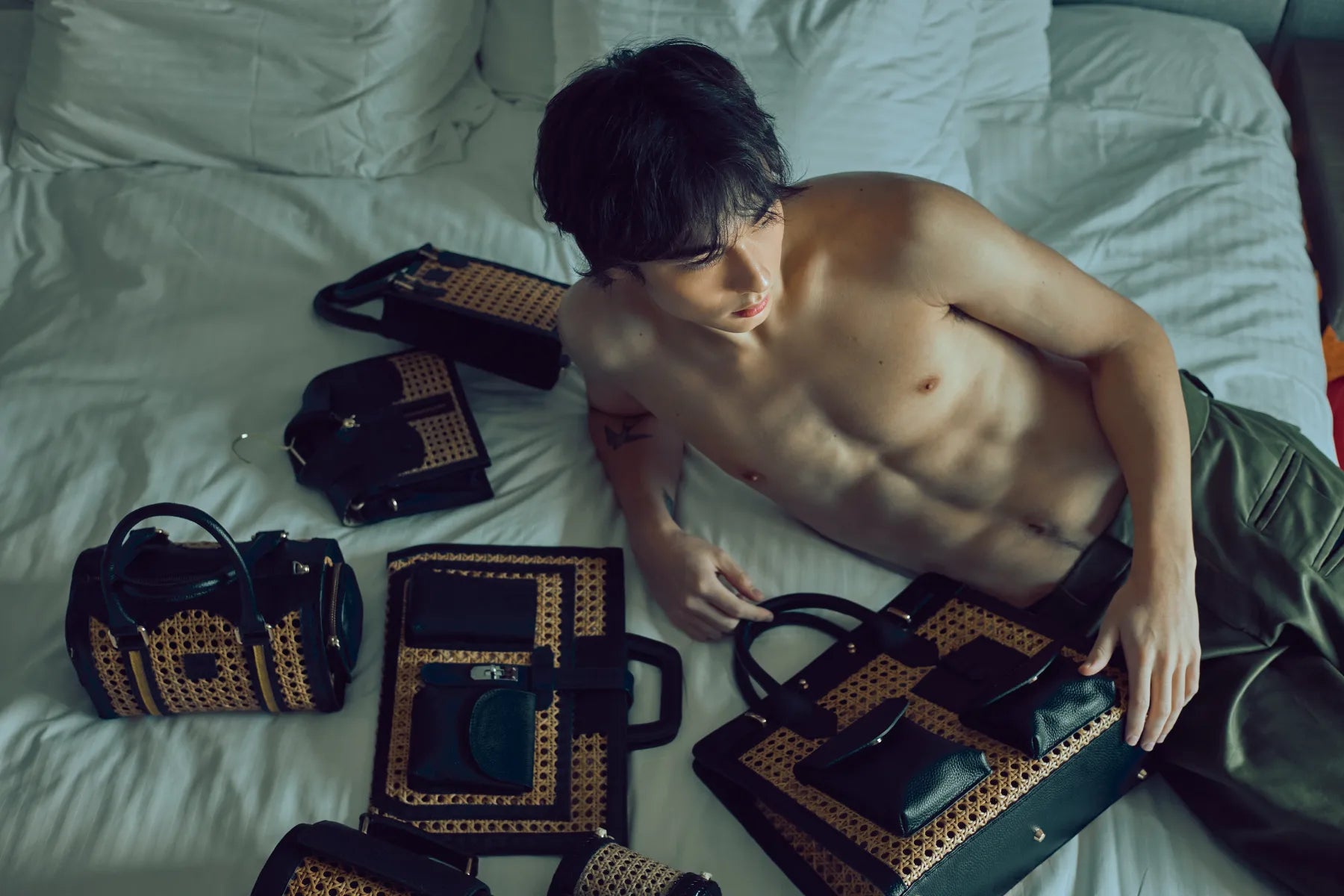 Lifestyle lookbook, photograph 15